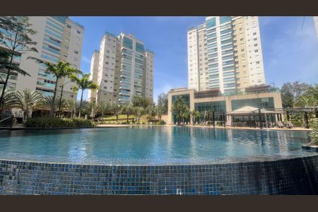 Apartamento à venda com 106m², 2 quartos e 2 vagasÁrea comum - Piscina