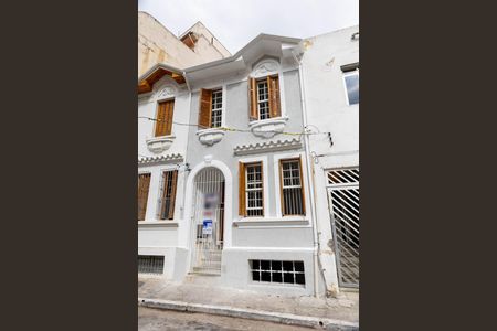 Casa à venda com 115m², 4 quartos e sem vagaFachada