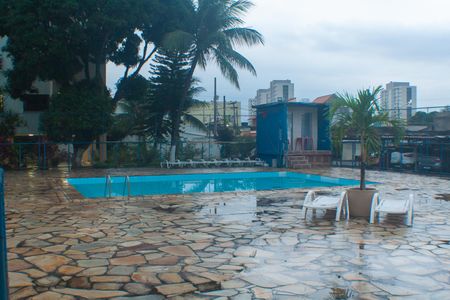 Apartamento para alugar com 66m², 2 quartos e 1 vaga Apartamento para alugar com 66m², 2 quartos e 1 vagaÁrea comum - Piscina