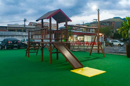 Apartamento para alugar com 66m², 2 quartos e 1 vaga Apartamento para alugar com 66m², 2 quartos e 1 vagaÁrea comum - Playground