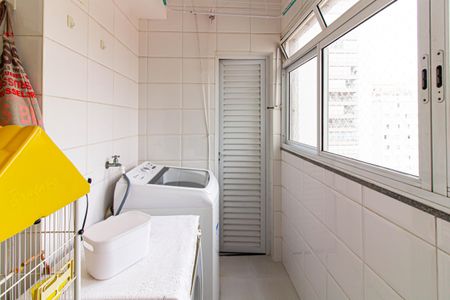 Apartamento à venda com 105m², 2 quartos e 1 vaga Apartamento à venda com 105m², 2 quartos e 1 vagaÁrea de Serviço