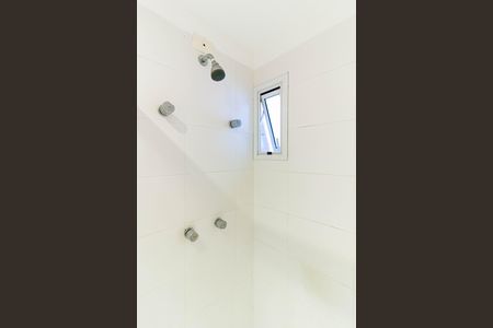 Apartamento à venda com 105m², 2 quartos e 1 vaga Apartamento à venda com 105m², 2 quartos e 1 vagaBanheiro da Suíte