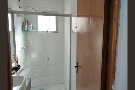 Apartamento à venda com 65m², 2 quartos e 1 vaga Apartamento à venda com 65m², 2 quartos e 1 vagaBanheiro