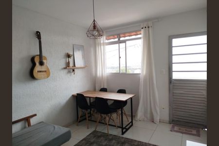 Apartamento à venda com 65m², 2 quartos e 1 vaga Apartamento à venda com 65m², 2 quartos e 1 vagaSala