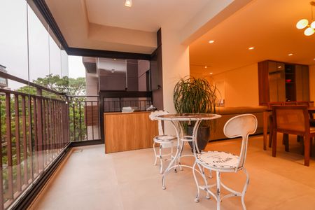 Apartamento à venda com 91m², 2 quartos e 2 vagas Apartamento à venda com 91m², 2 quartos e 2 vagasVaranda da Sala