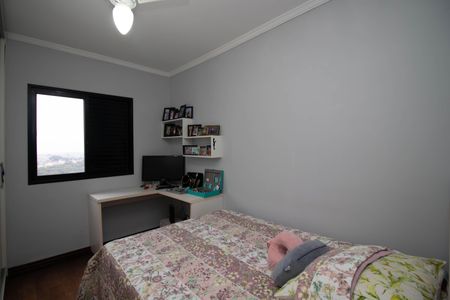 Apartamento à venda com 90m², 3 quartos e 2 vagasQuarto 2