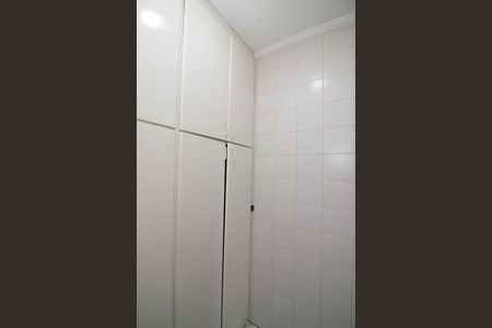 Apartamento à venda com 90m², 3 quartos e 2 vagasQuarto área - serviço