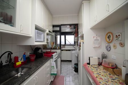 Apartamento à venda com 90m², 3 quartos e 2 vagasCozinha