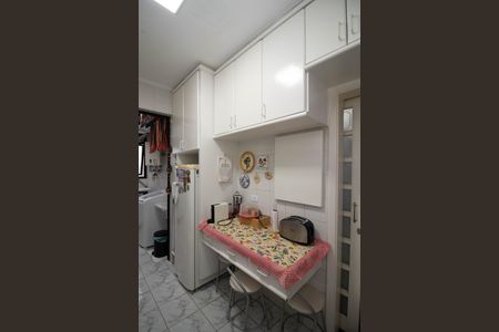 Apartamento à venda com 90m², 3 quartos e 2 vagasCozinha