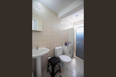 Banheiro de kitnet/studio à venda com 1 quarto, 37m² em Vila Itapura, Campinas