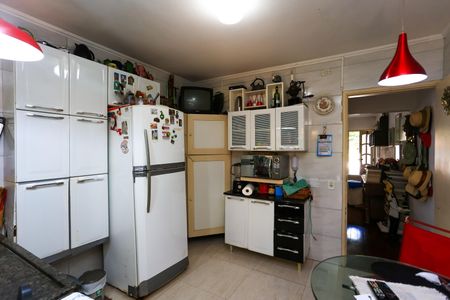 Casa de condomínio à venda com 100m², 2 quartos e 2 vagascozinha