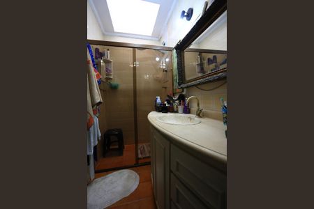 Casa de condomínio à venda com 100m², 2 quartos e 2 vagasBanheiro