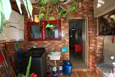 Casa de condomínio à venda com 100m², 2 quartos e 2 vagasÁrea de Serviço