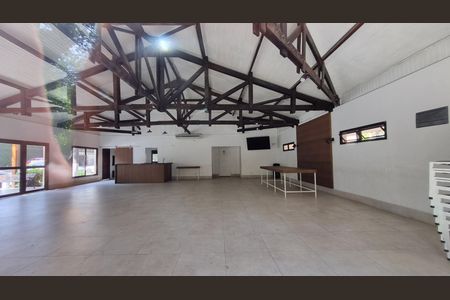 Casa de condomínio à venda com 100m², 2 quartos e 2 vagasÁrea comum - Salão de festas