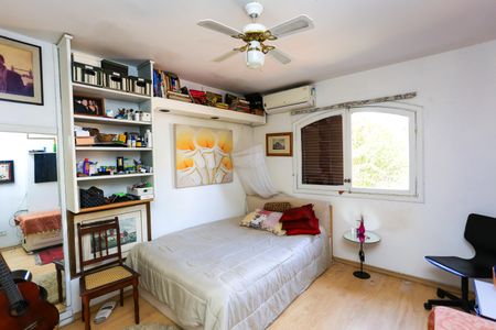 Casa de condomínio à venda com 100m², 2 quartos e 2 vagasQuarto 1