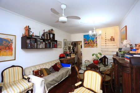 Casa de condomínio à venda com 100m², 2 quartos e 2 vagasSala