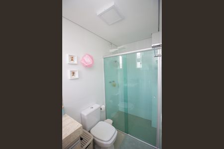 Casa à venda com 160m², 3 quartos e 2 vagasBanheiro da Suíte