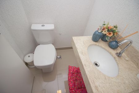 Casa à venda com 160m², 3 quartos e 2 vagasLavabo 1