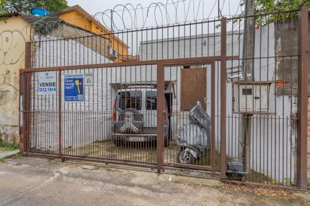 Casa à venda com 100m², 3 quartos e 2 vagasFachada