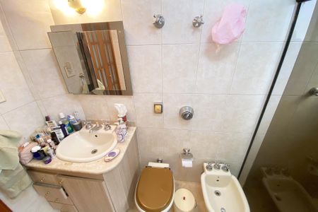 Apartamento à venda com 123m², 2 quartos e 1 vagabanheiro corredor