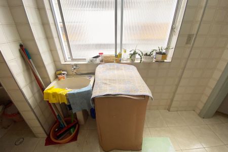 Apartamento à venda com 123m², 2 quartos e 1 vagalavanderia