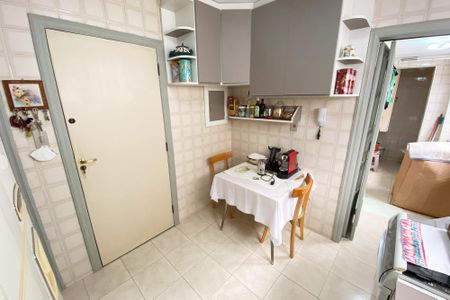 Apartamento à venda com 123m², 2 quartos e 1 vagacozinha