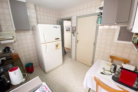 Apartamento à venda com 123m², 2 quartos e 1 vagacozinha