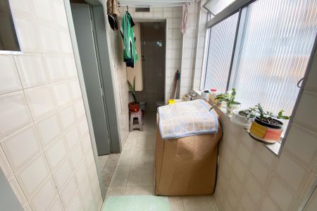 Apartamento à venda com 123m², 2 quartos e 1 vagalavanderia