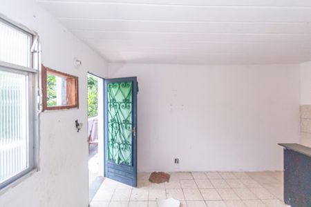 Casa para alugar com 30m², 0 quarto e sem vagaSala