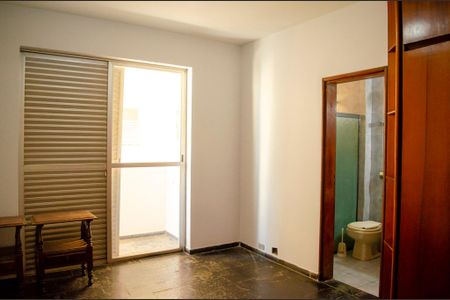 Apartamento para alugar com 270m², 4 quartos e 2 vagasSuíte 1