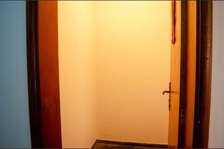 Apartamento para alugar com 270m², 4 quartos e 2 vagasBanheiro de Serviço