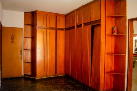 Apartamento para alugar com 270m², 4 quartos e 2 vagasSuíte 2