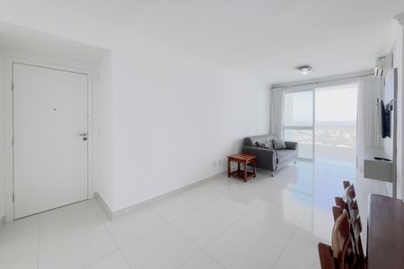 Apartamento para alugar com 82m², 2 quartos e 2 vagasSala