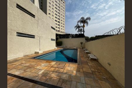 Apartamento à venda com 66m², 2 quartos e 1 vagaÁrea comum - Piscina