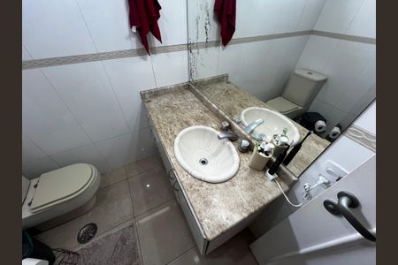 Apartamento à venda com 66m², 2 quartos e 1 vagaBanheiro