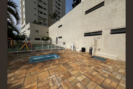 Apartamento à venda com 66m², 2 quartos e 1 vagaÁrea comum - Piscina