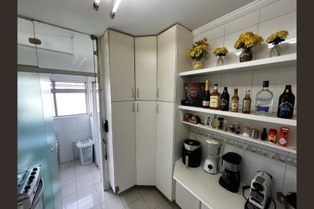 Apartamento à venda com 66m², 2 quartos e 1 vagaCozinha