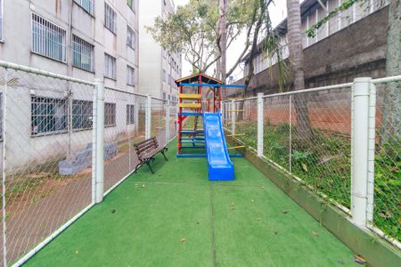 Casa de condomínio para alugar com 49m², 3 quartos e 1 vaga Casa de condomínio para alugar com 49m², 3 quartos e 1 vagaPlayground