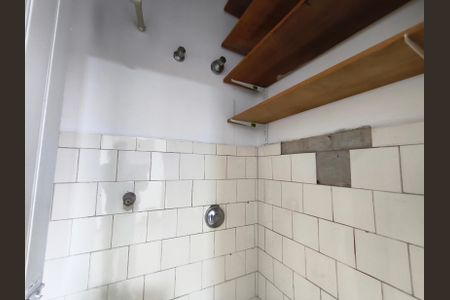 Apartamento para alugar com 79m², 4 quartos e sem vagaBanheiro da Suíte