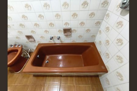 Apartamento para alugar com 79m², 4 quartos e sem vagaBanheiro