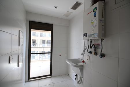 Apartamento à venda com 70m², 2 quartos e 1 vagaÁrea de Serviço