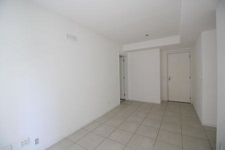 Apartamento à venda com 70m², 2 quartos e 1 vagaSala