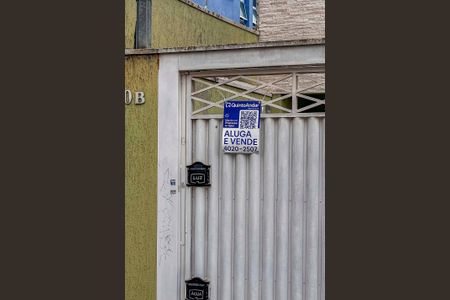 Casa à venda com 80m², 3 quartos e 2 vagasPlaca