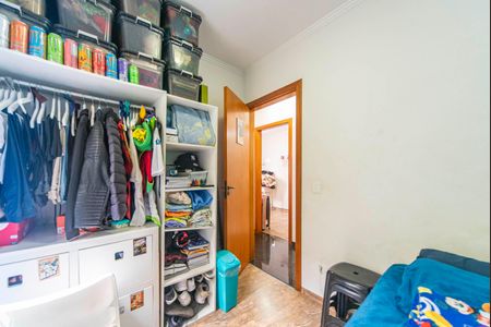 Casa à venda com 80m², 3 quartos e 2 vagasQuarto 2