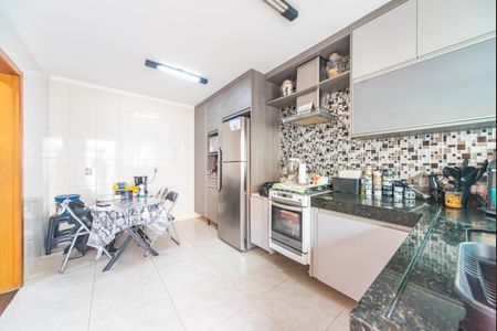 Casa à venda com 80m², 3 quartos e 2 vagasCozinha