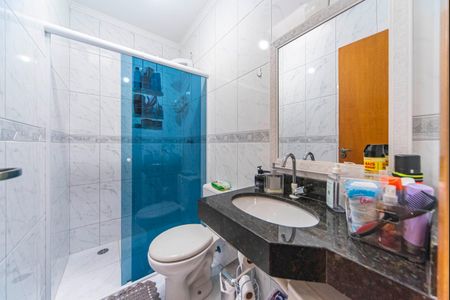 Casa à venda com 80m², 3 quartos e 2 vagasBanheiro