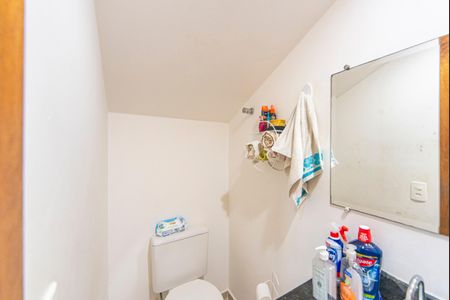 Casa à venda com 80m², 3 quartos e 2 vagasLavabo