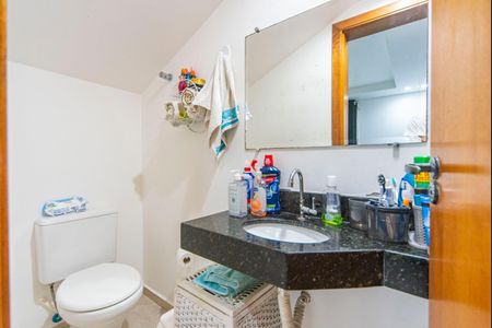 Casa à venda com 80m², 3 quartos e 2 vagasLavabo