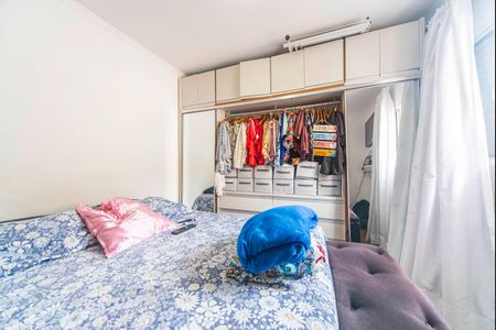 Casa à venda com 80m², 3 quartos e 2 vagasQuarto 3