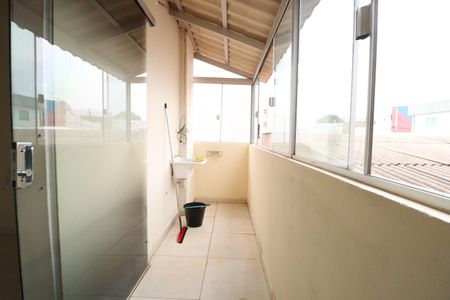 Apartamento para alugar com 68m², 2 quartos e 1 vagaÁrea de Serviço